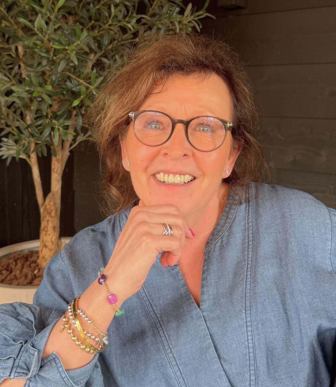 anita studio stralend sterk